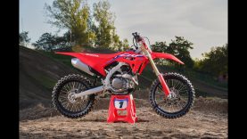 HONDA CRF 450 R 2021: VIDEO TEST prima parte